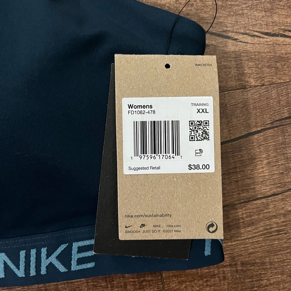 NWT Nike Women's Sports Bra Size XXL - Picture 3 of 3